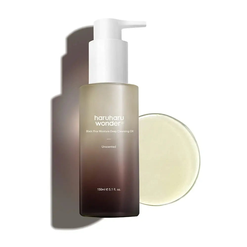 haruharu wonder Black Rice Moisture Deep Cleansing Oil 150ml bottle with pump dispenser next to a clear cleansing oil droplet on white background