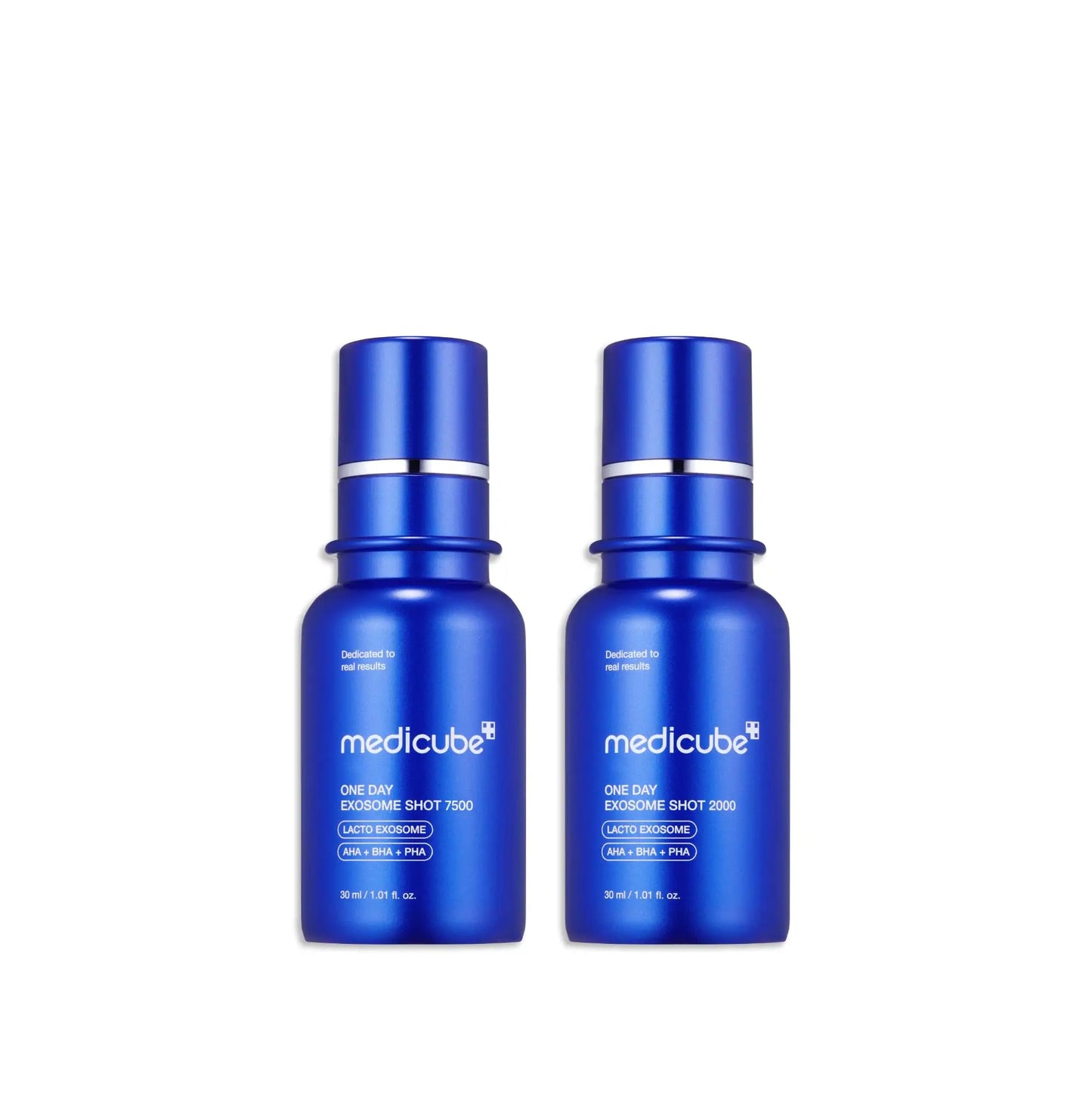 Two blue bottles of medicube Oneday Exosome Shot 7500 30ml 2pcs skincare serum with white text and silver accents on a white background